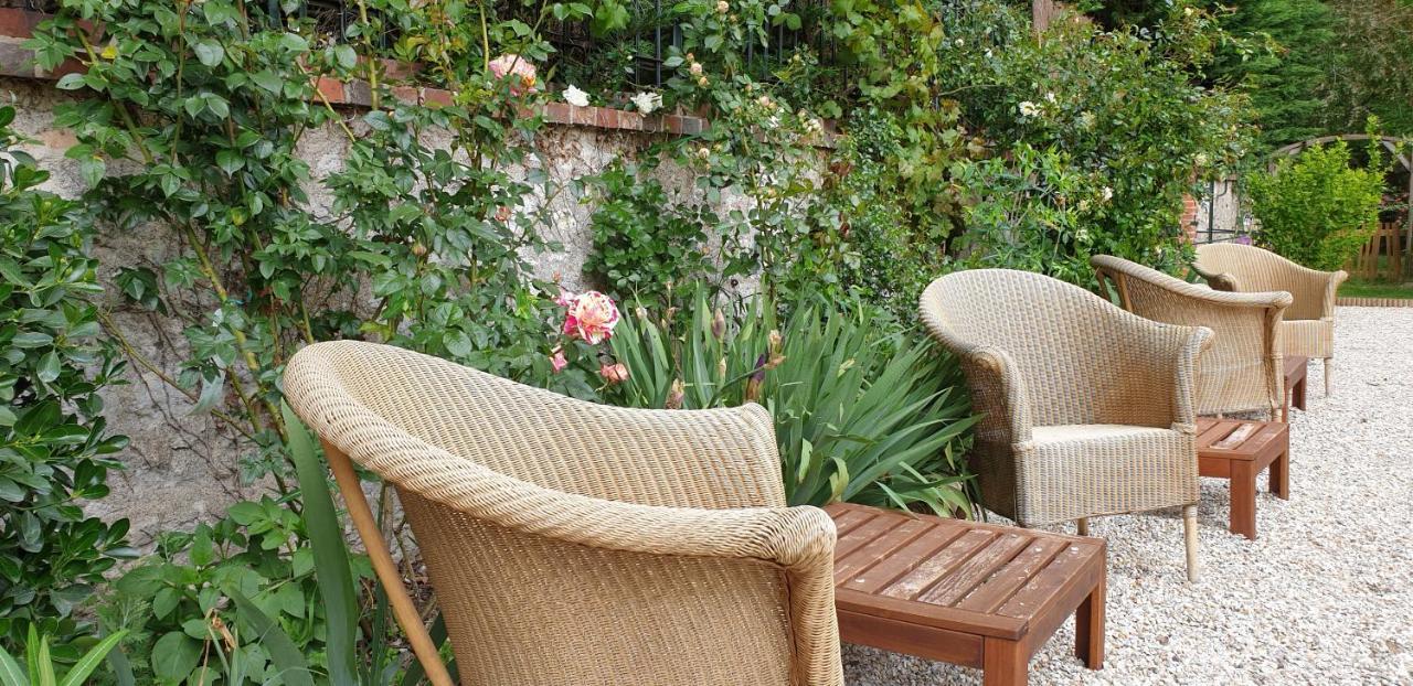La Maison Leonard Bed & Breakfast